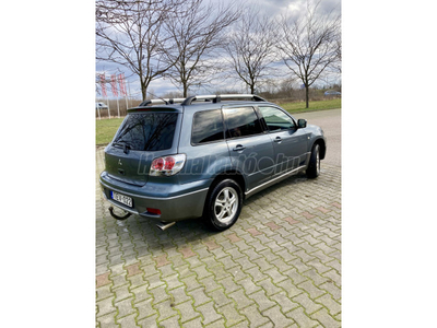 MITSUBISHI OUTLANDER 2.4 Sport 4WD (Automata) Vaj Bőr belső