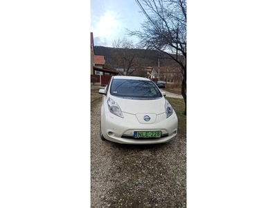 NISSAN LEAF Acenta 30 kWh (Automata) ZE0