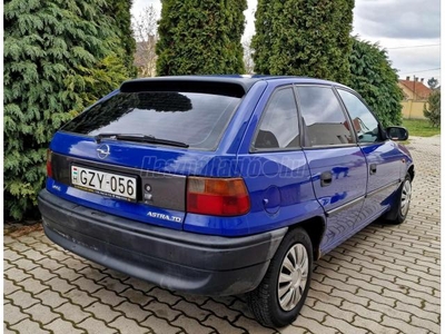 OPEL ASTRA F 1.4 16V Family