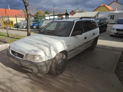 OPEL ASTRA F Caravan 1.4 Classic Start