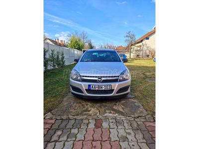 OPEL ASTRA H 1.4 Essentia