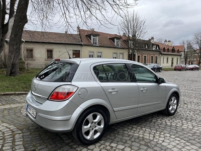 OPEL ASTRA H 1.6 Sport