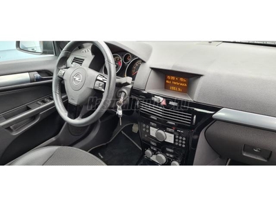 OPEL ASTRA H TT 1.8 Cosmo