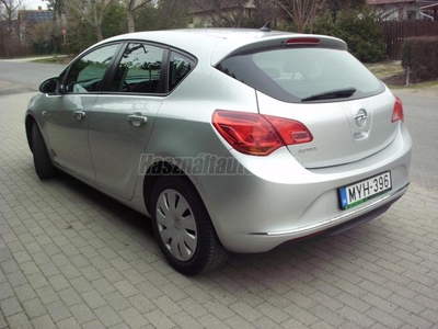 OPEL ASTRA J 1.6 Cosmo Igazi ritkaság!