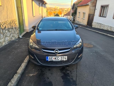 OPEL ASTRA J Sedan 1.6 CDTI EcoFLEX Start-Stop Enjoy