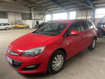 OPEL ASTRA J Sports Tourer 1.7 CDTI Drive NAVI-KLÍMA -USB -ÖSSZES KULCS .VÉGIG SZERVÍZ !