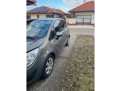 OPEL MERIVA B 1.4 T Active