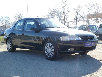 OPEL VECTRA B 1.6 16V Comfort