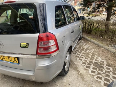 OPEL ZAFIRA B 1.6 Cosmo