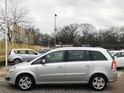 OPEL ZAFIRA B 1.8 111 Years BENZINES 7 SZEMÉLYES FACELIFT MODELL