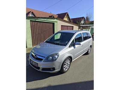 OPEL ZAFIRA B 1.8 Cosmo