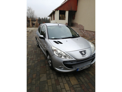 PEUGEOT 206+ 1.4 HDi Trendy