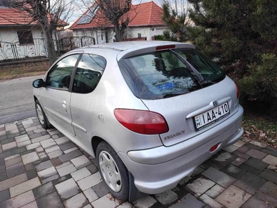 PEUGEOT 206 1.4 Presence