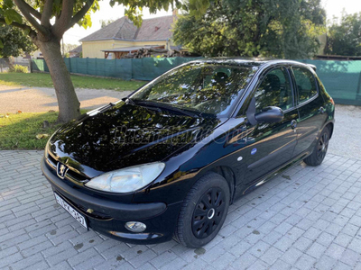 PEUGEOT 206 1.4 Riviera