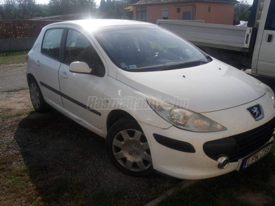 PEUGEOT 307 1.6 HDi Presence