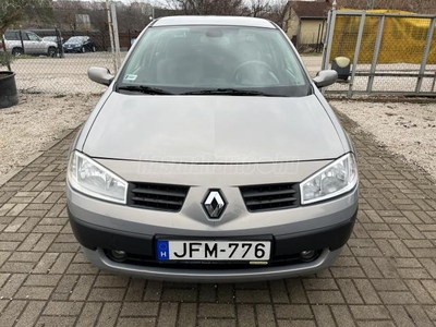 RENAULT MEGANE Limousine 1.4 Premiere