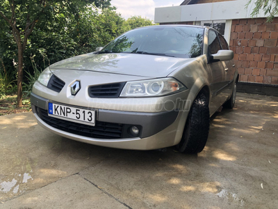 RENAULT MEGANE Limousine 1.5 dCi Dynamique