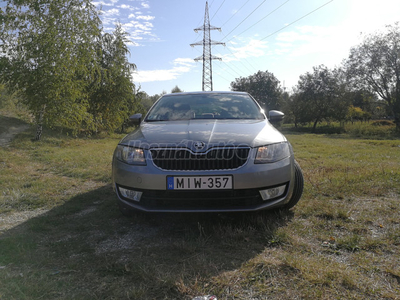 SKODA OCTAVIA 1.4 TSI Elegance 140 Le.. Magyarországi