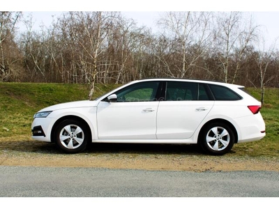 SKODA OCTAVIA 1.5 TSI ACT Ambition