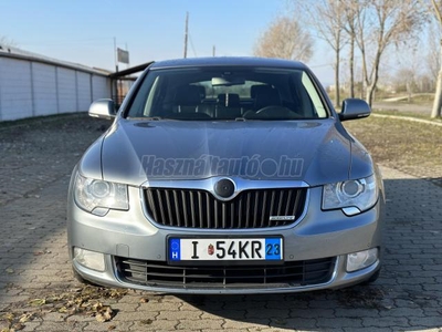 SKODA SUPERB 1.6 CR TDI Elegance GreenLine Navigáció - Bőr belső - Xenon - Vonóhorog!