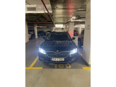 SKODA SUPERB Combi 2.0 TDI SCR Style DSG