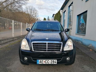 SSANGYONG REXTON 2.7 270 XVT Premium Top (Automata)