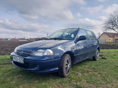 SUZUKI SWIFT 1.0 GLX