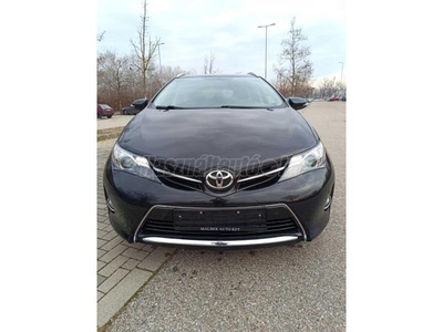 TOYOTA AURIS 1.6 Style SÉRÜLÉSMENTES!