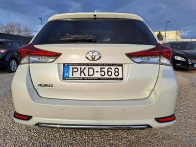 TOYOTA AURIS Touring Sports 1.4 D-4D Active Trend+ / ÁFÁS / MAGYARORSZÁGI / 1 TULAJ / GARANCIA / GYÖNGYHÁZ / KAMERA / ÜLÉSFŰTÉS /