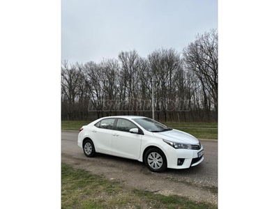 TOYOTA COROLLA Sedan 1.4 D-4D Active Design