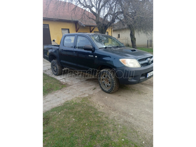 TOYOTA HI LUX Hilux 2.5 D-4D 4x4 Double Comfort