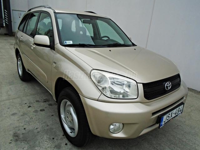 TOYOTA RAV 4 Rav4 2.0 4x4 (Automata) FACELIFT/SZENZÁCIÓS ÁLLAPOTBAN!/15 ÉVE 1 TULAJ!