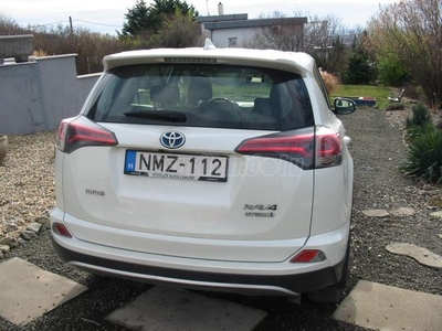 TOYOTA RAV 4 Rav4 2.5 Hybrid Active 2WD e-CVT