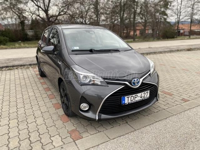 TOYOTA YARIS 1.5 VVT-i Hybrid Trend Comfort e-CVT