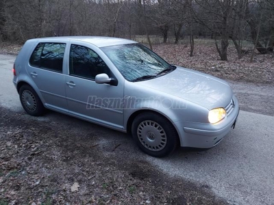 VOLKSWAGEN GOLF IV 1.4 Euro 25 év