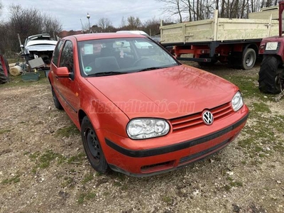 VOLKSWAGEN GOLF IV 1.6 Edition