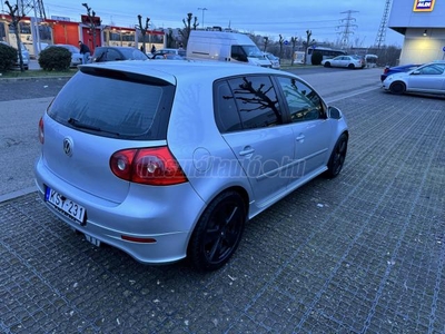 VOLKSWAGEN GOLF V 1.9 PD TDI Comfortline DSG