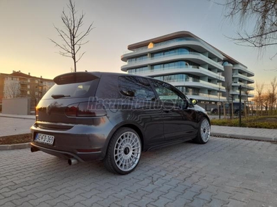 VOLKSWAGEN GOLF VI 2.0 TSI GTI DSG