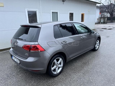 VOLKSWAGEN GOLF VII 1.6 TDI Comfortline 4Motion