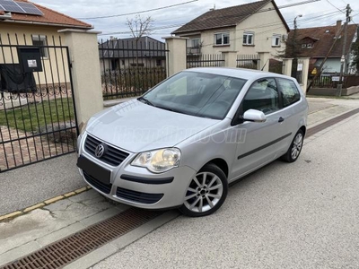 VOLKSWAGEN POLO 1.2 55 Trendline 125.000 KM. 2 év műszaki. rozsdamentes. 16-os alukerék. elektromos ablak. megkím