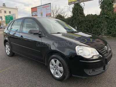 VOLKSWAGEN POLO 1.2 60 Trendline