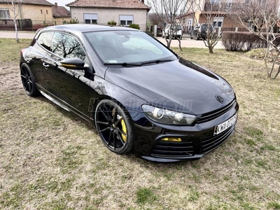 VOLKSWAGEN SCIROCCO 2.0 TFSI DSG Igazi kis méregzsák