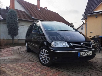 VOLKSWAGEN SHARAN 1.9 PD TDI Tiptronic ic