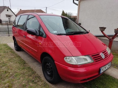 VOLKSWAGEN SHARAN 1.9 TDI CL