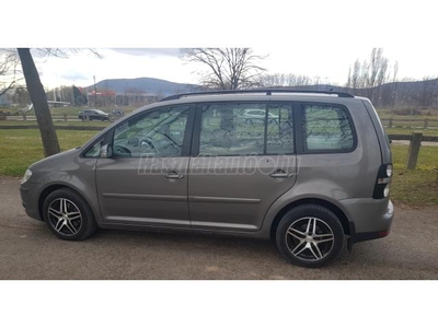 VOLKSWAGEN TOURAN 1.9 PD TDi Trendline