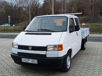 VOLKSWAGEN TRANSPORTER T4 2.4 70A 1F5 0 4x4-es + Vonóhorog