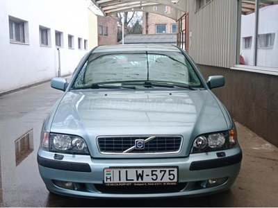 VOLVO S40 2.0 Lux BŐR-VONÓHOROG