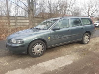 VOLVO V70 2.4 T AWD (Automata) XC 20V Turbo