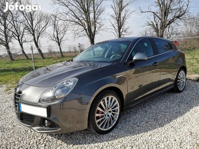 ALFA Romeo Giulietta 1.4 TB Distinctive EU6 QV-...