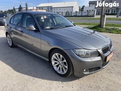 BMW 320d (Automata) Végig Vezetett Szervizkönyv...